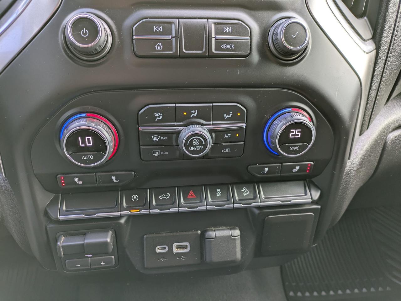 2021 Chevrolet Silverado 1500 4WD Crew Cab 147" RST Photo