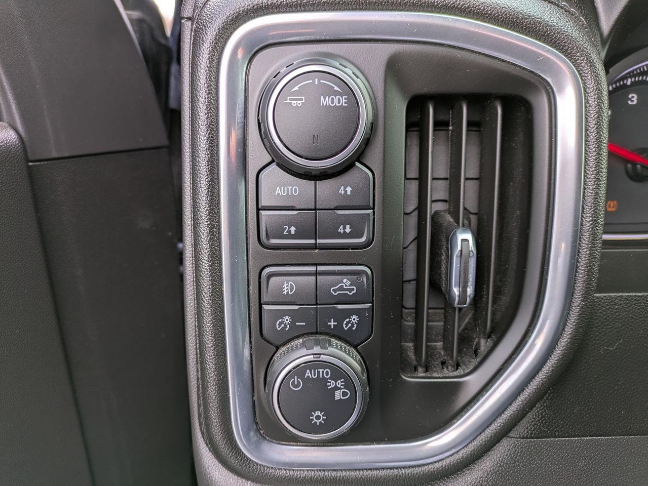 2021 Chevrolet Silverado 1500 4WD Crew Cab 147" RST Photo