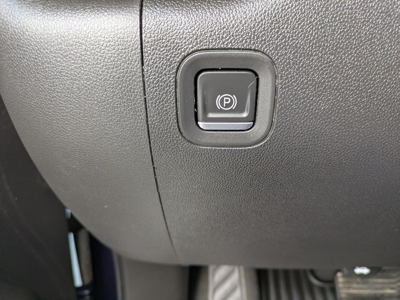 2021 Chevrolet Silverado 1500 4WD Crew Cab 147" RST Photo