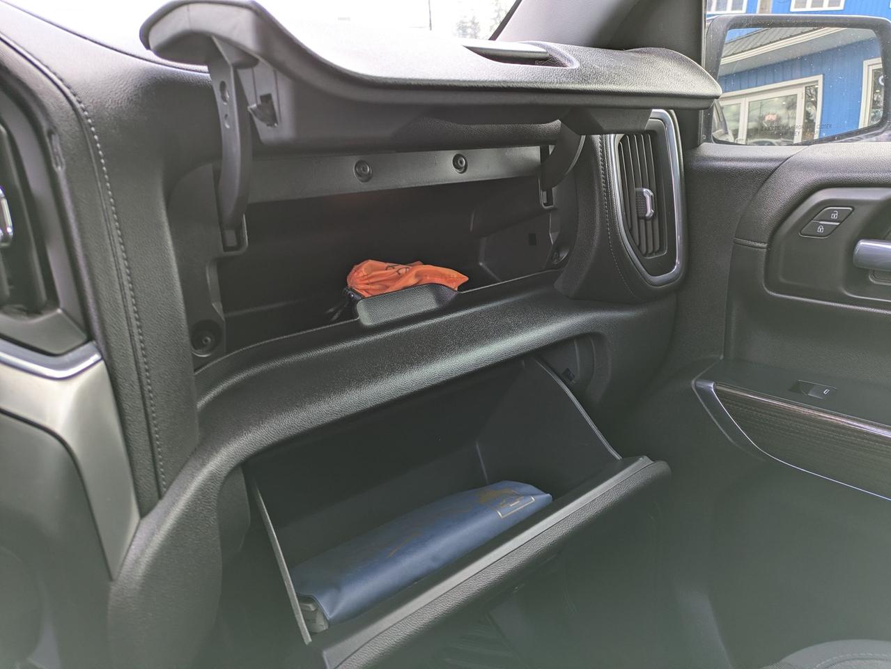 2021 Chevrolet Silverado 1500 4WD Crew Cab 147" RST Photo