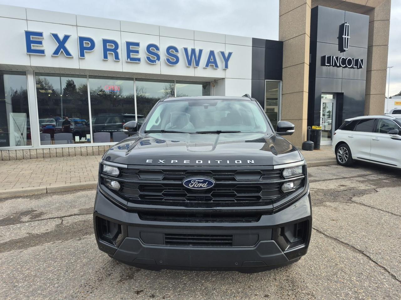 2026 Ford Expedition ACTIVE MAX, PANO ROOF, CO-PILOT 360 ASSIST 2.0 Photo