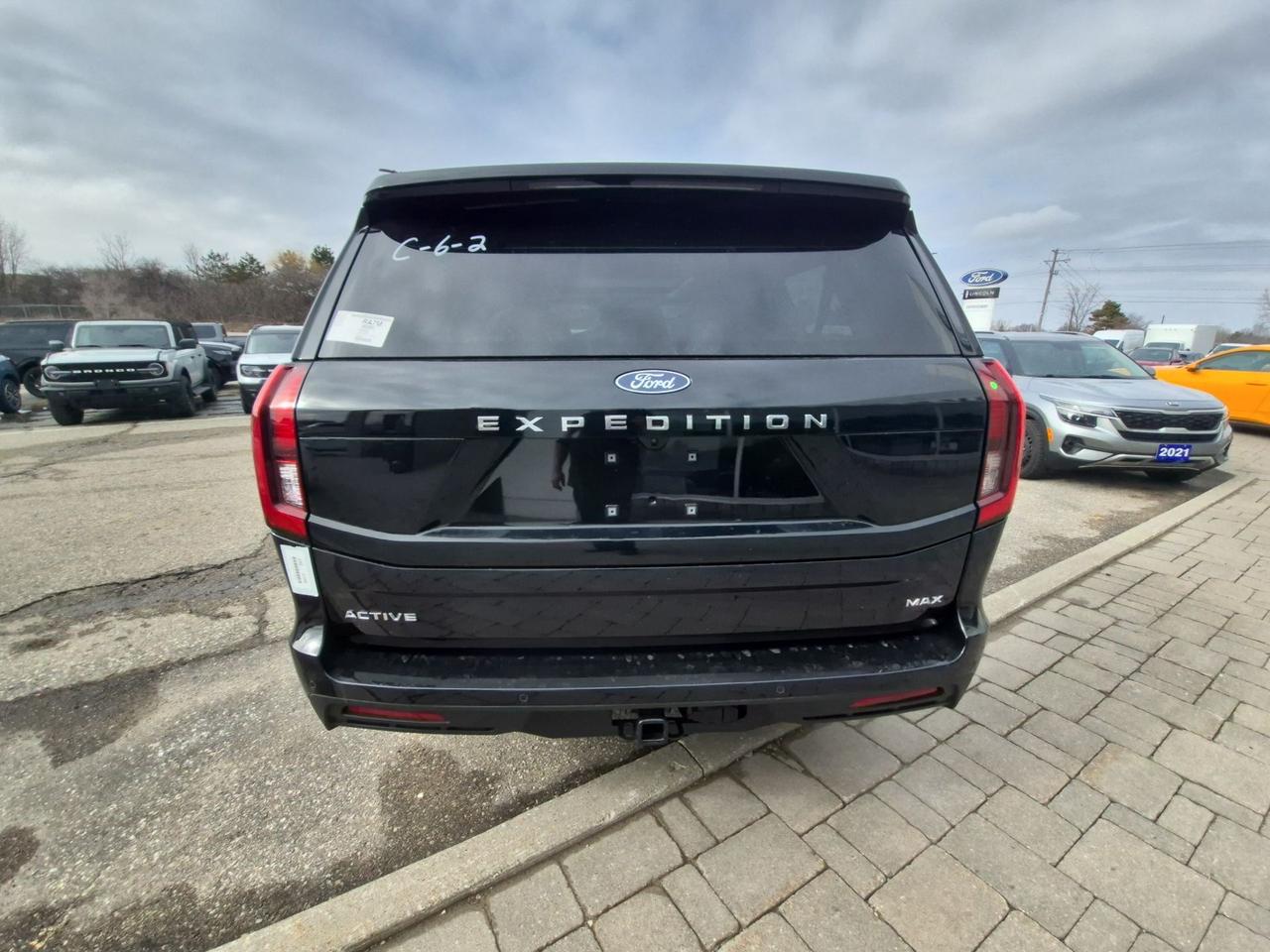2026 Ford Expedition ACTIVE MAX, PANO ROOF, CO-PILOT 360 ASSIST 2.0 Photo