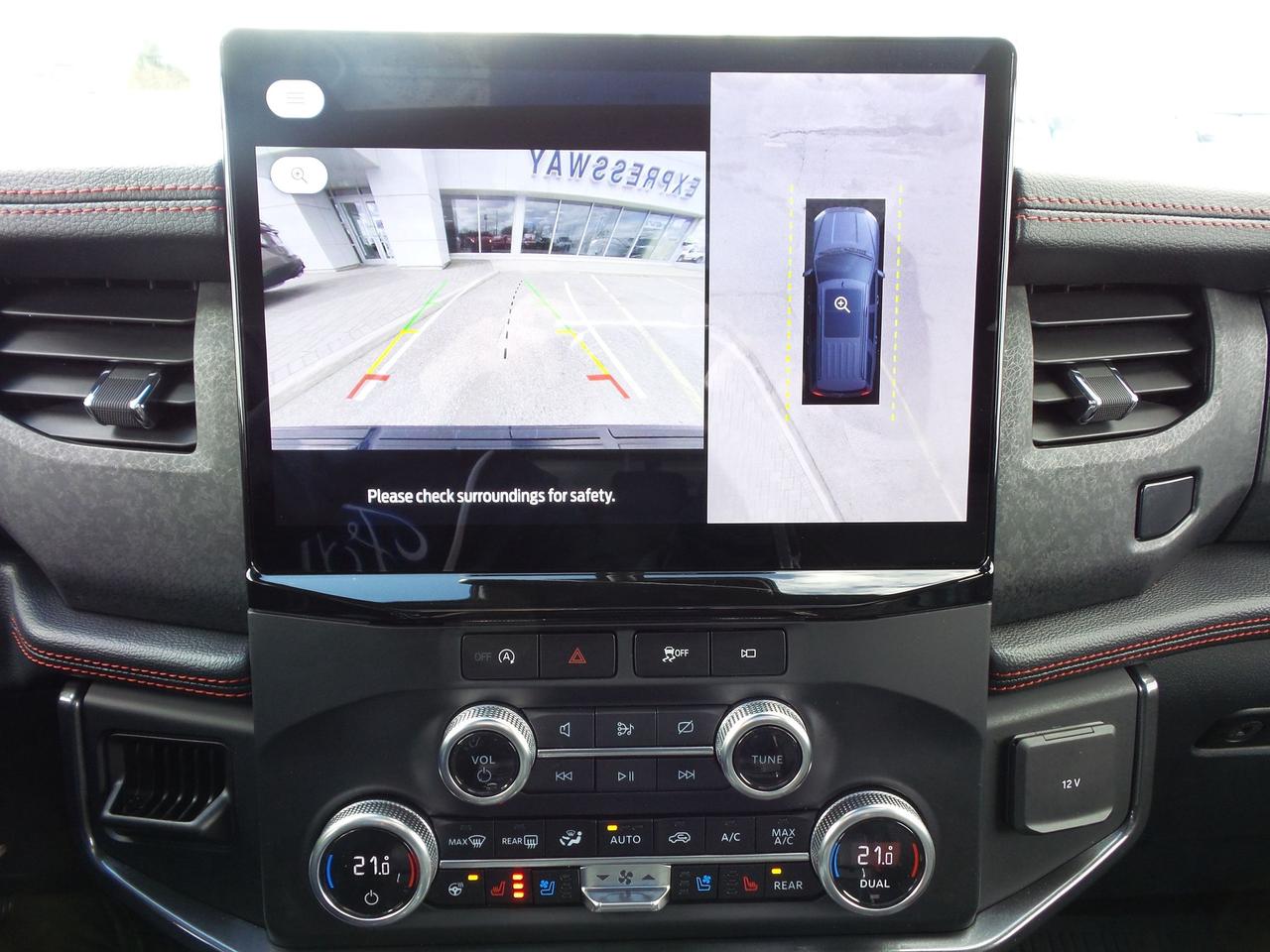 2024 Ford Expedition LIMITED, STEALTH, LEATHER, MOONROOF, NAV, TECH! Photo