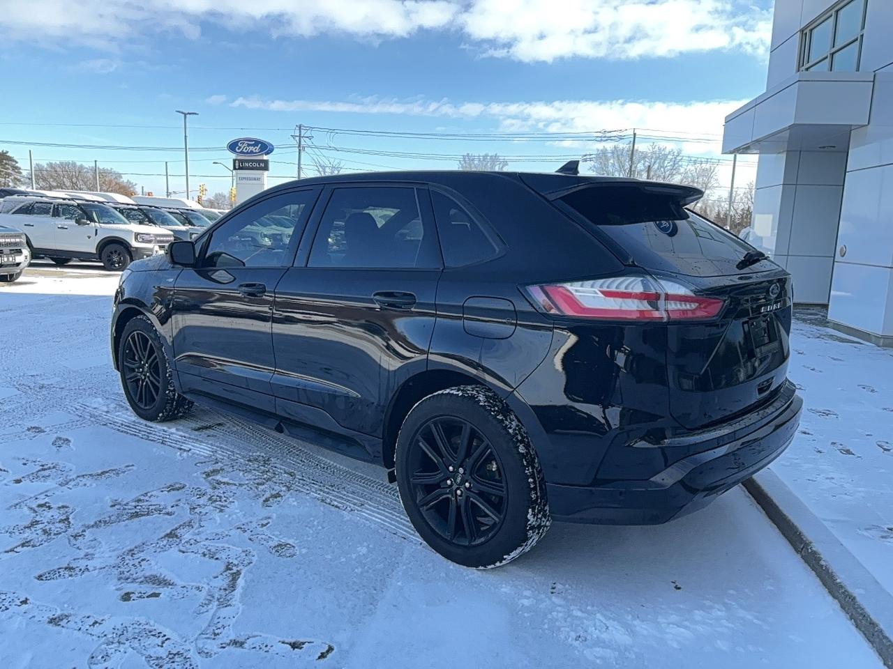 2024 Ford Edge ST-LINE, 2L, PANO ROOF, COPILOT PACK, HEATED WHEEL Photo