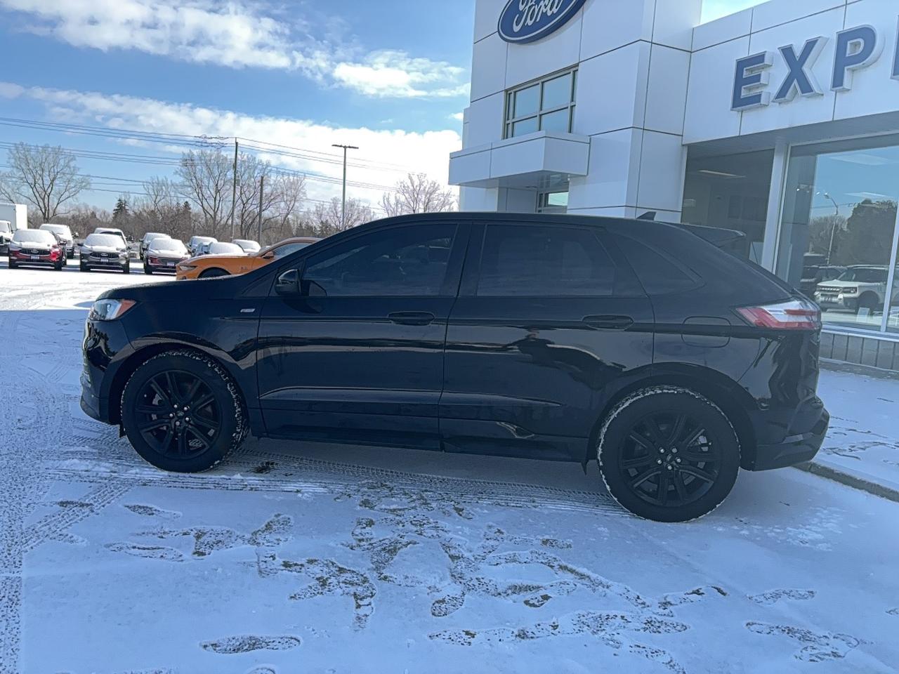 2024 Ford Edge ST-LINE, 2L, PANO ROOF, COPILOT PACK, HEATED WHEEL Photo