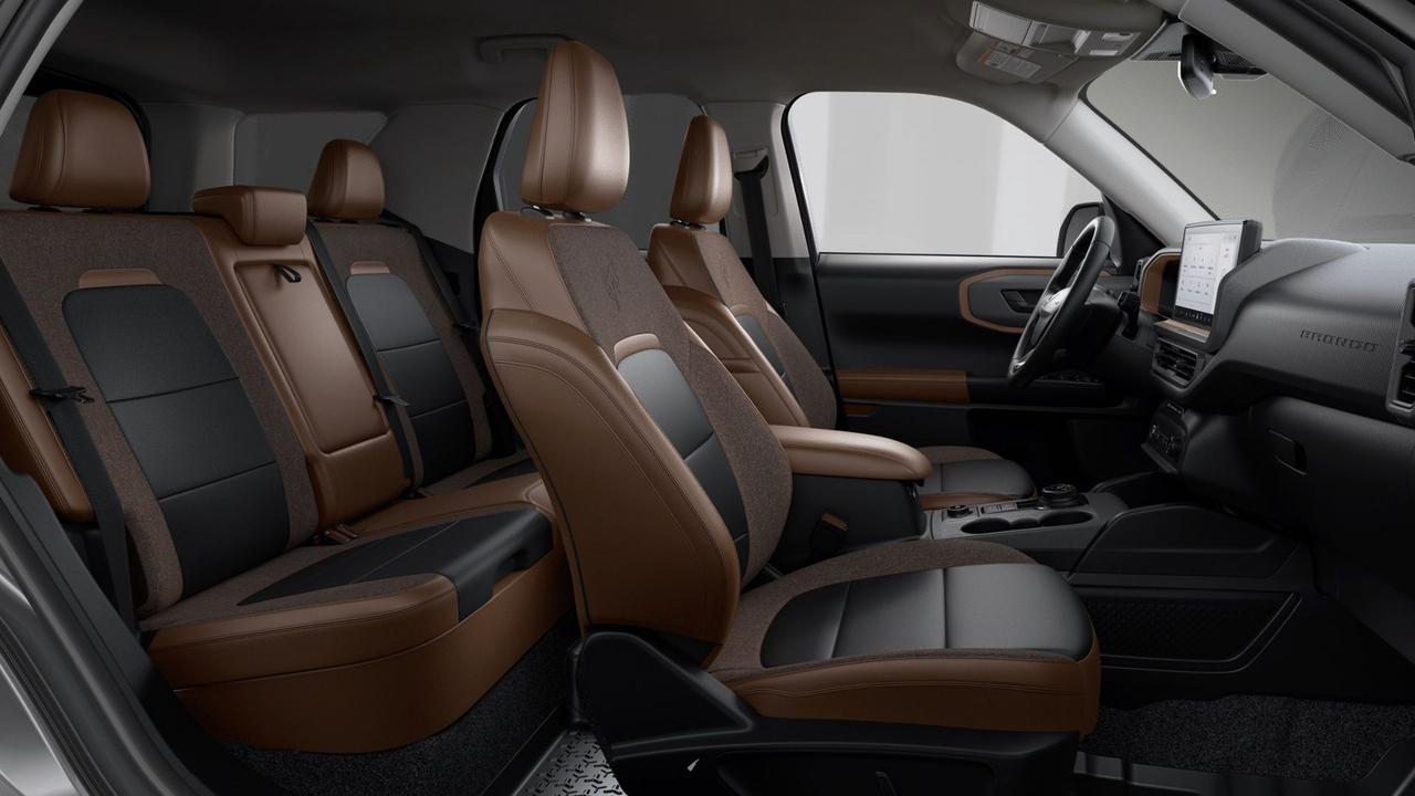 2026 Ford Bronco Sport OUTER BANKS, ADAPTIVE CRUISE, REMOTE START Photo