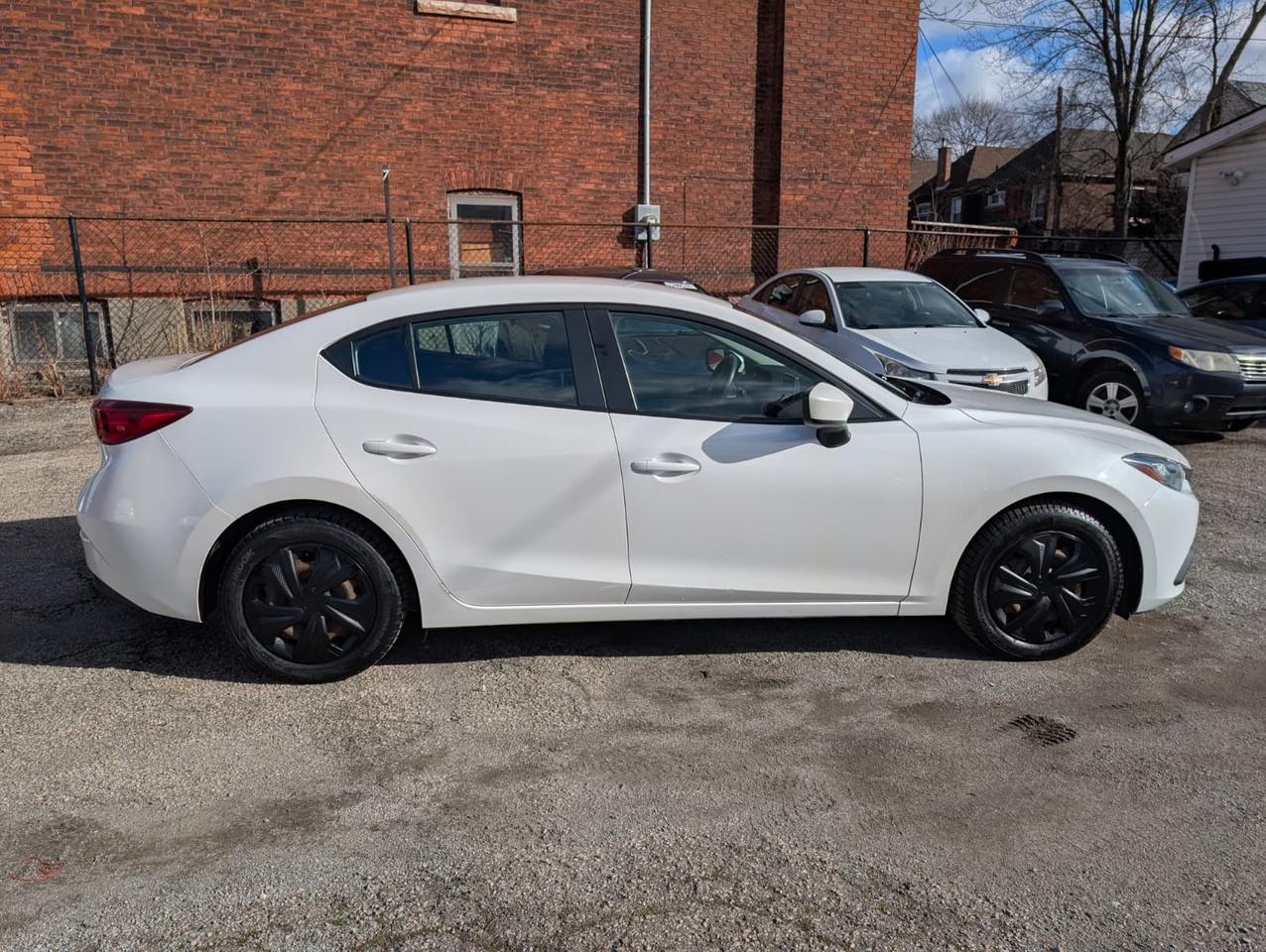2016 Mazda MAZDA3 GX Photo