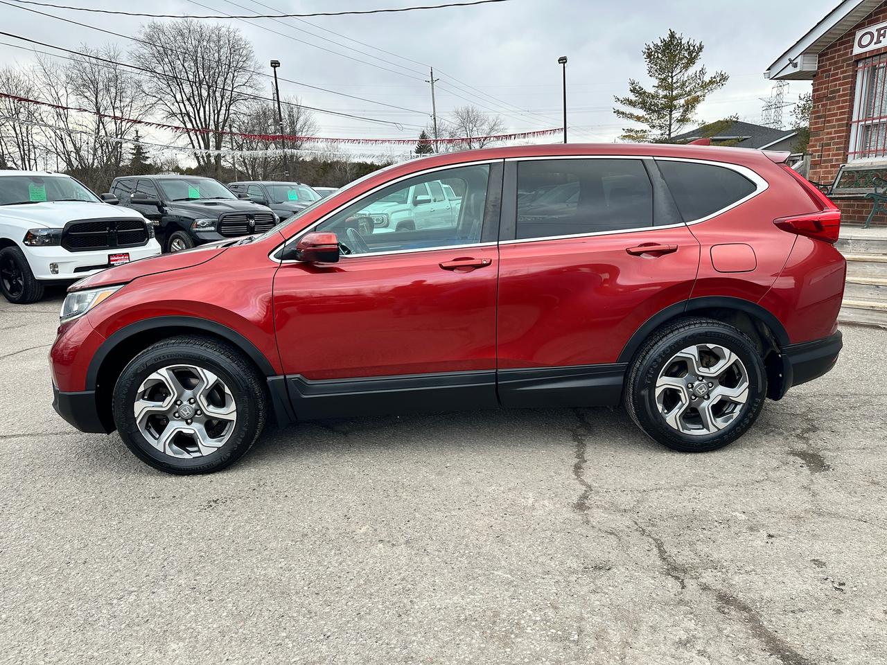 2017 Honda CR-V EX-L AWD HTD-Leather Sunroof DriverAssists PwrGate Photo2