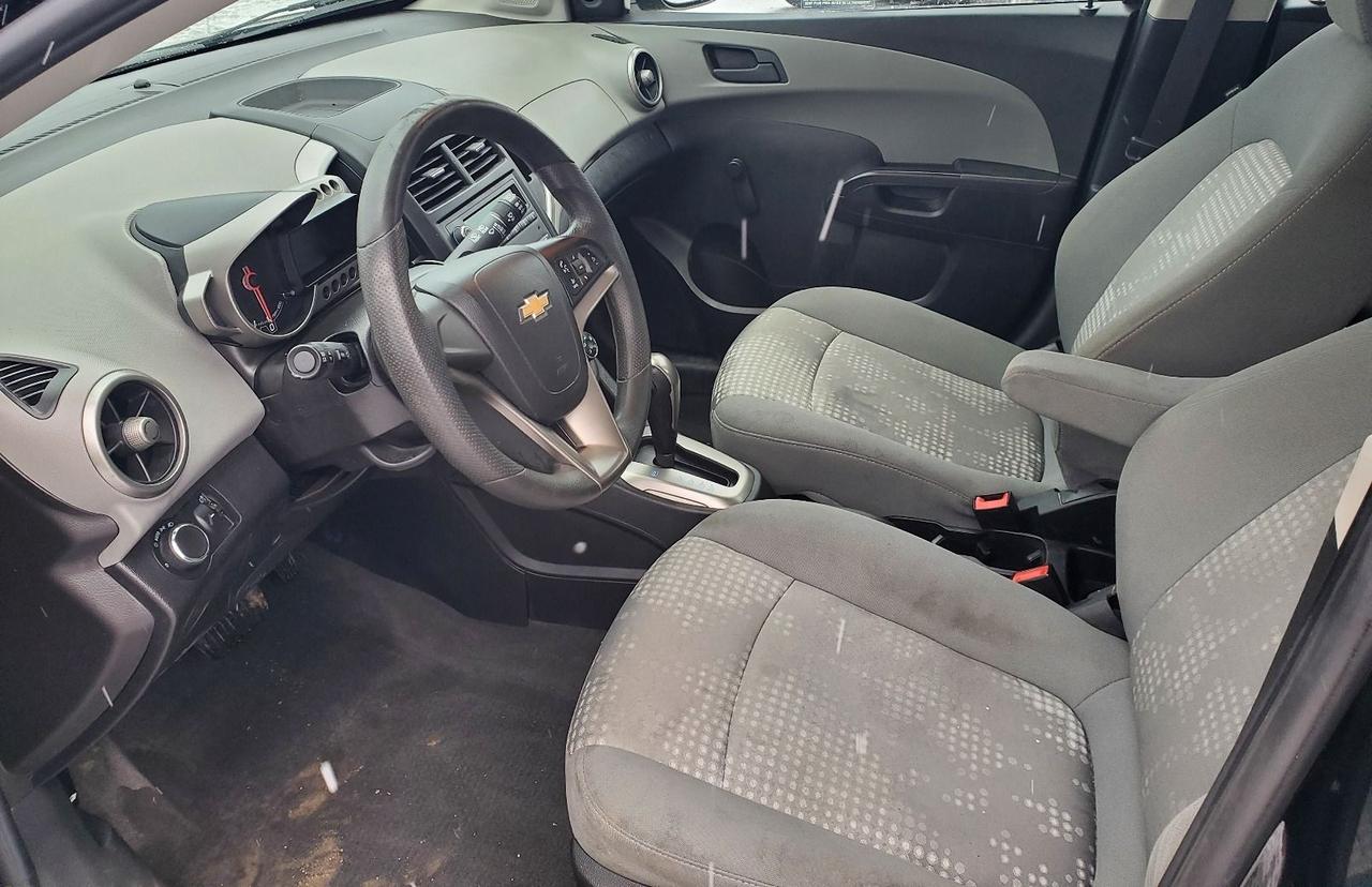 2015 Chevrolet Sonic LS Photo