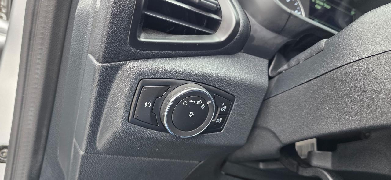 2022 Ford EcoSport SES 4WD Photo