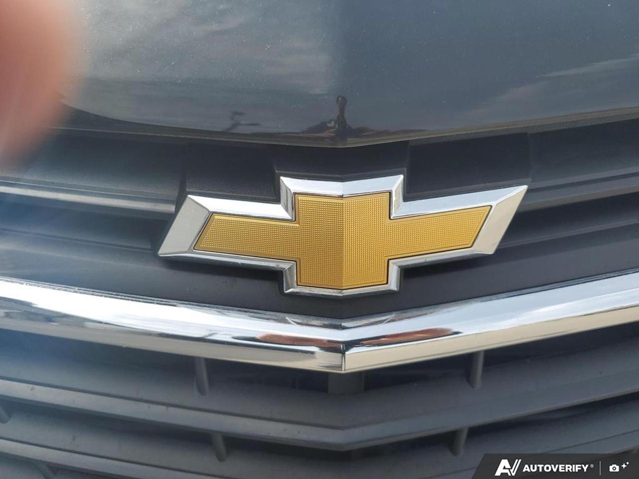 2020 Chevrolet Equinox LT w/2FL-REMOTE START-REAR CAMERA-PWR LIFTGATE- Photo