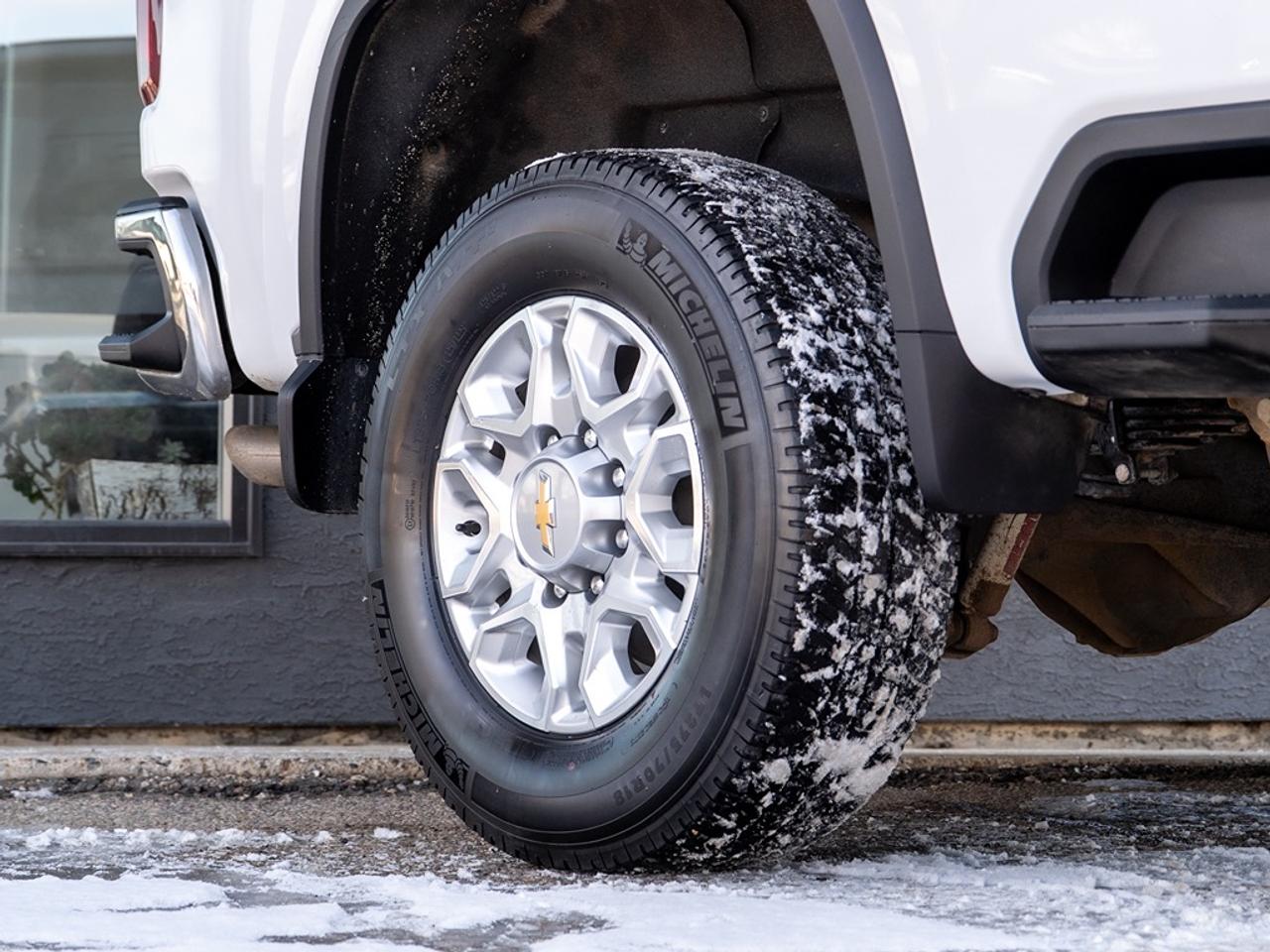 2024 Chevrolet Silverado 2500 LT Photo25