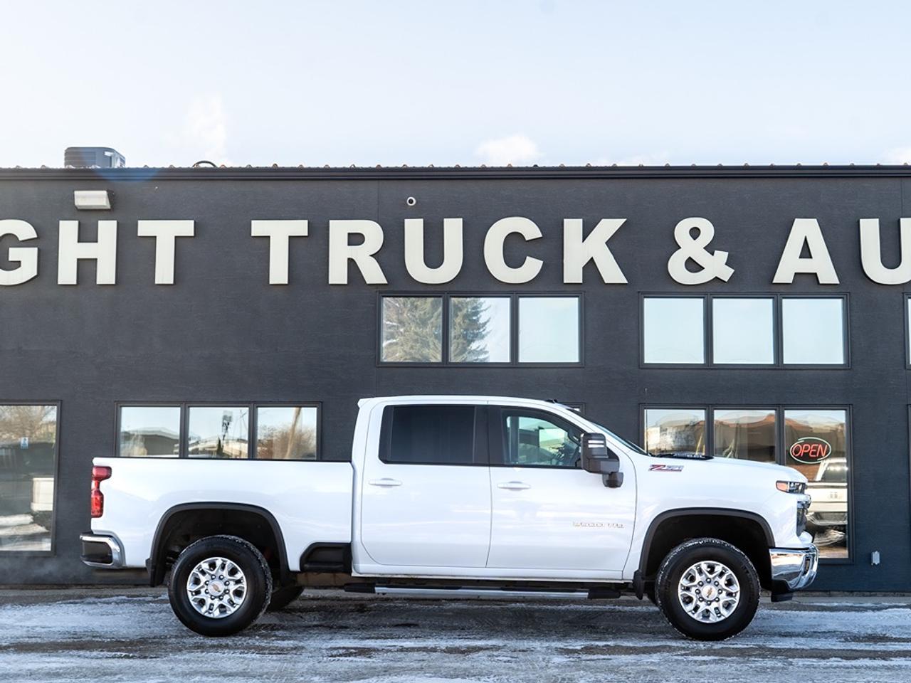 2024 Chevrolet Silverado 2500 LT Photo4