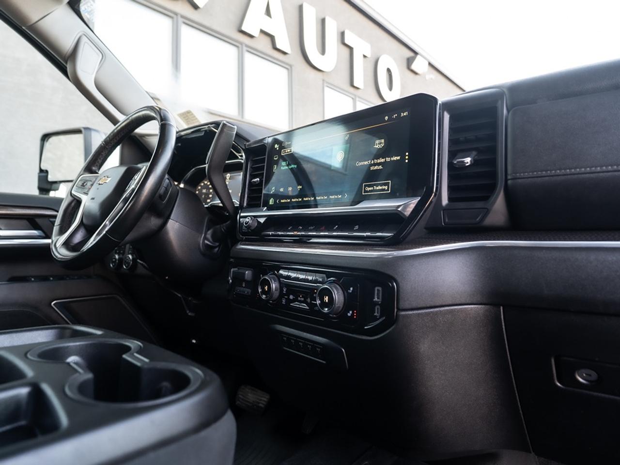 2024 Chevrolet Silverado 2500 LT Photo21