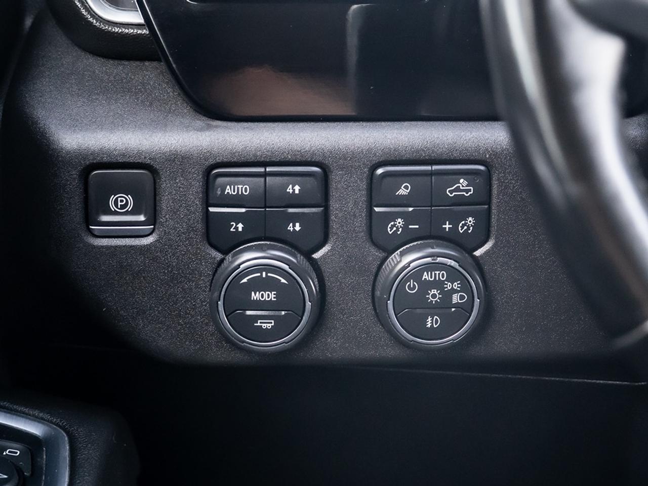 2024 Chevrolet Silverado 2500 LT Photo11