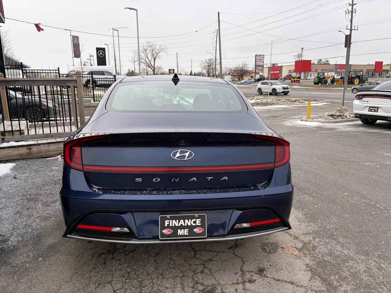 2021 Hyundai Sonata PREFERRED Photo3