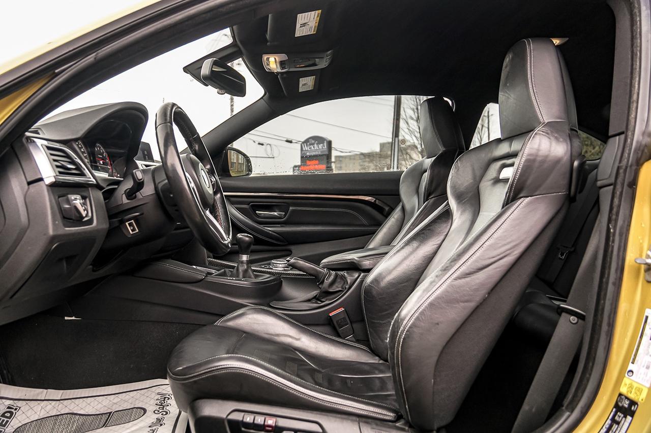 2016 BMW M4 COUPE |MANUAL GEAR|HUD|CARBON FIBER|NAVI|CAM Photo