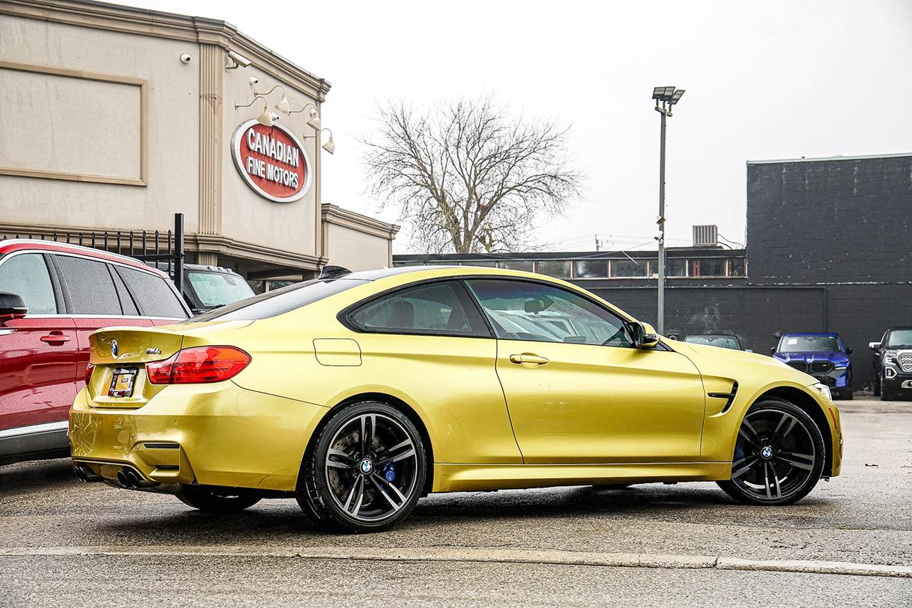 2016 BMW M4 COUPE |MANUAL GEAR|HUD|CARBON FIBER|NAVI|CAM Photo
