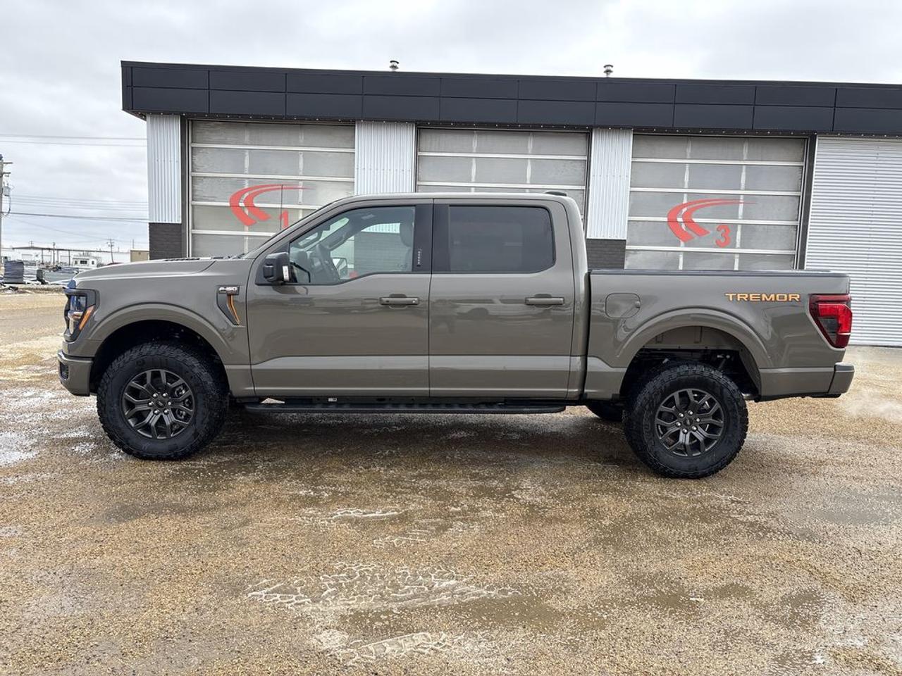 2026 Ford F-150 TREMOR 5.5' Box 401A Photo3