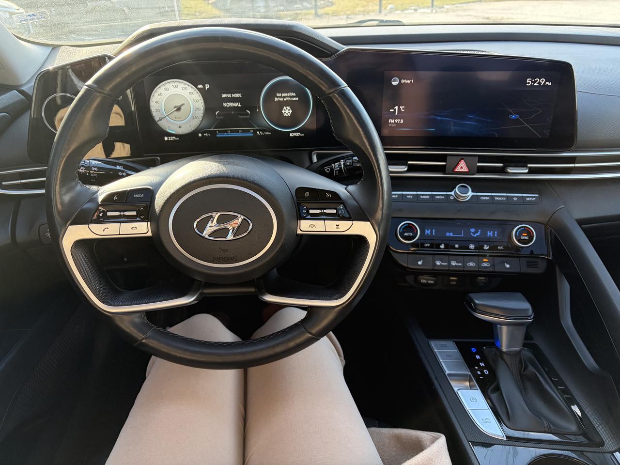 2021 Hyundai Elantra Ultimate Tech Photo