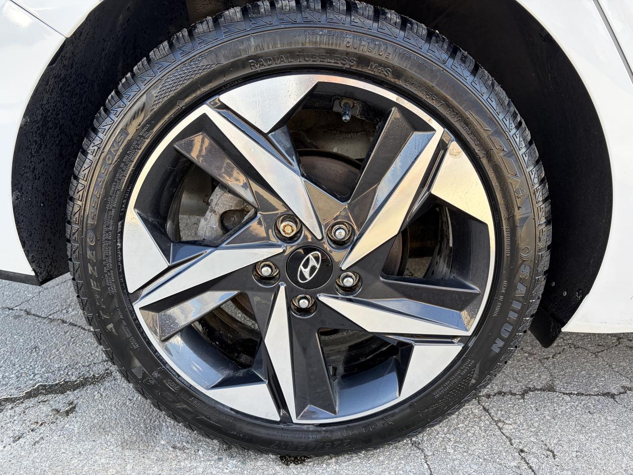 2021 Hyundai Elantra Ultimate Tech Photo