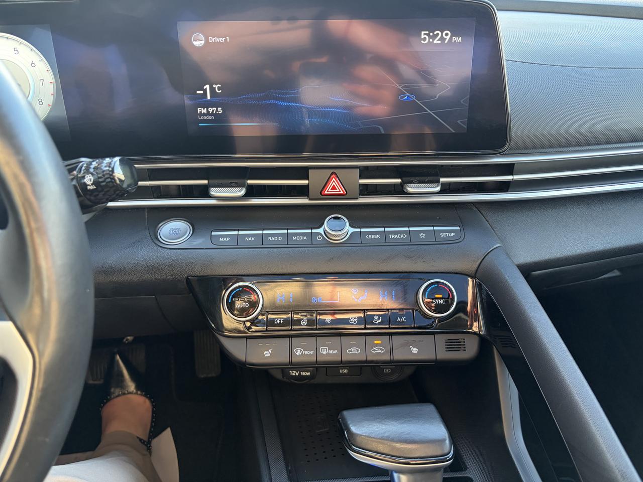 2021 Hyundai Elantra Ultimate Tech Photo