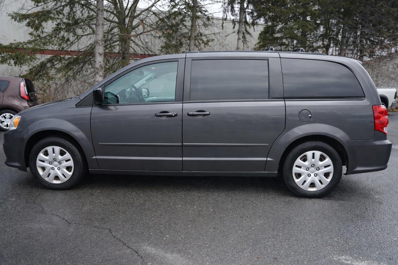 2016 Dodge Grand Caravan SXT Photo