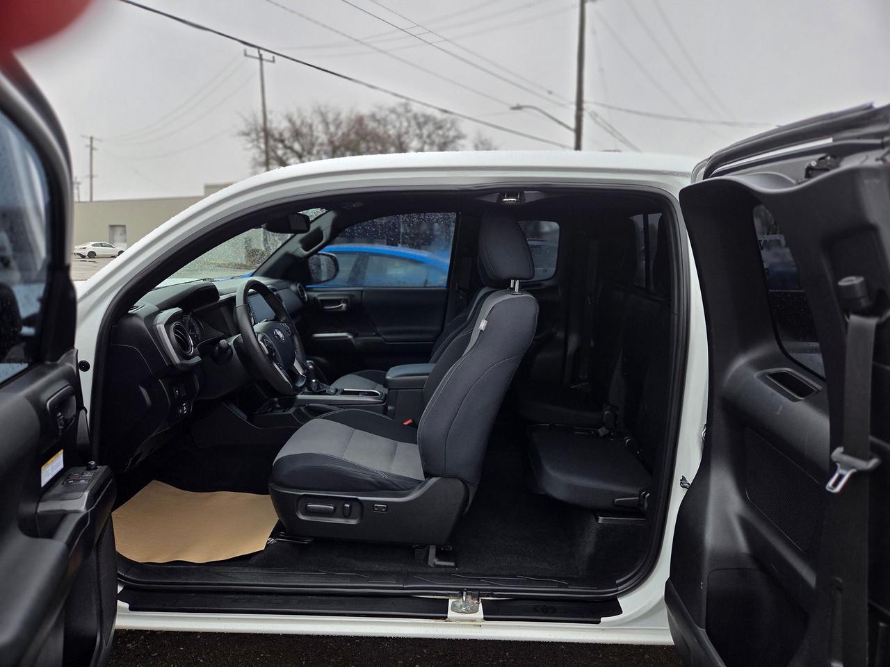 2020 Toyota Tacoma TRD Off Road Photo