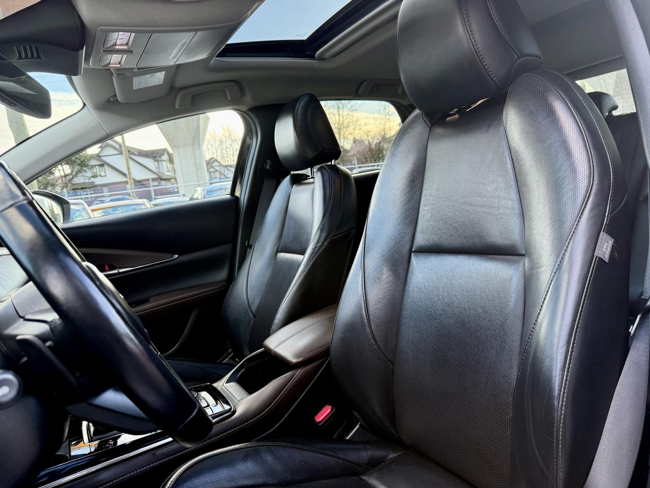 2021 Mazda CX-30 FINANCING AVAILABLE Photo9