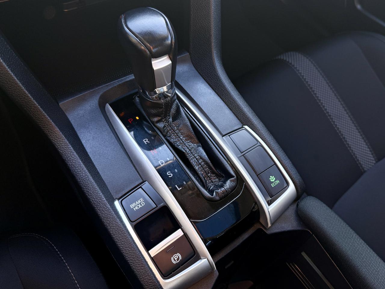 2021 Honda Civic FINANCING AVAILABLE Photo12