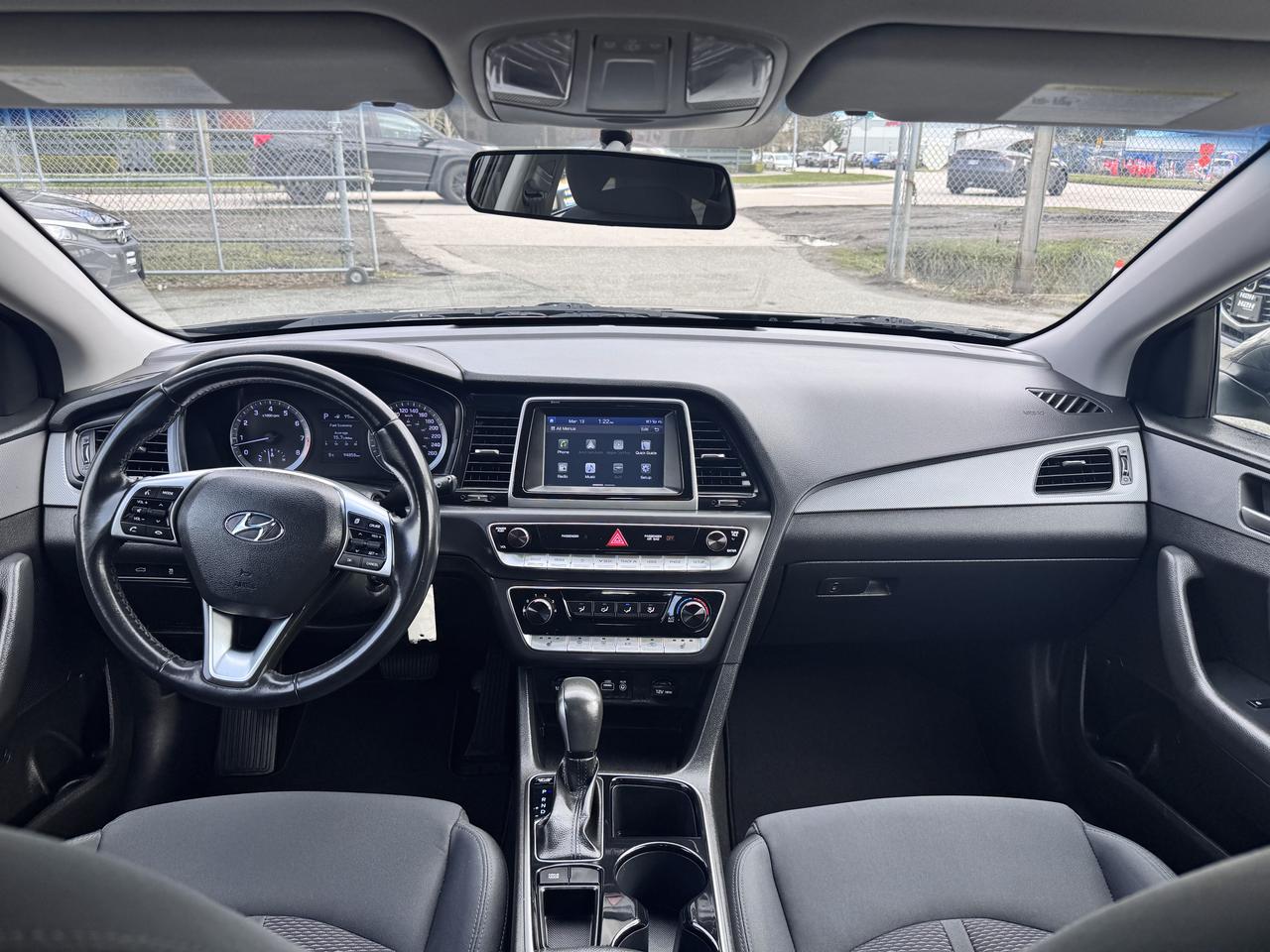 2019 Hyundai Sonata FINANCING AVAILABLE Photo10