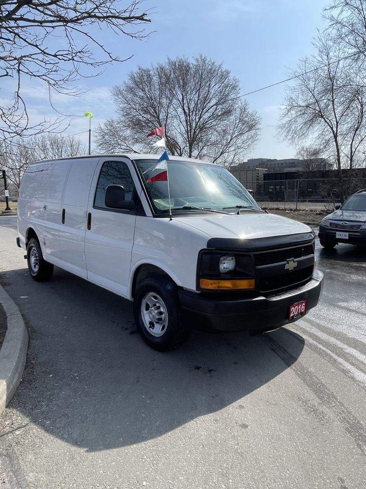 2016 Chevrolet Express Cargo Van HEAVY DUTY    NO WINDOWS ALL AROUND Photo