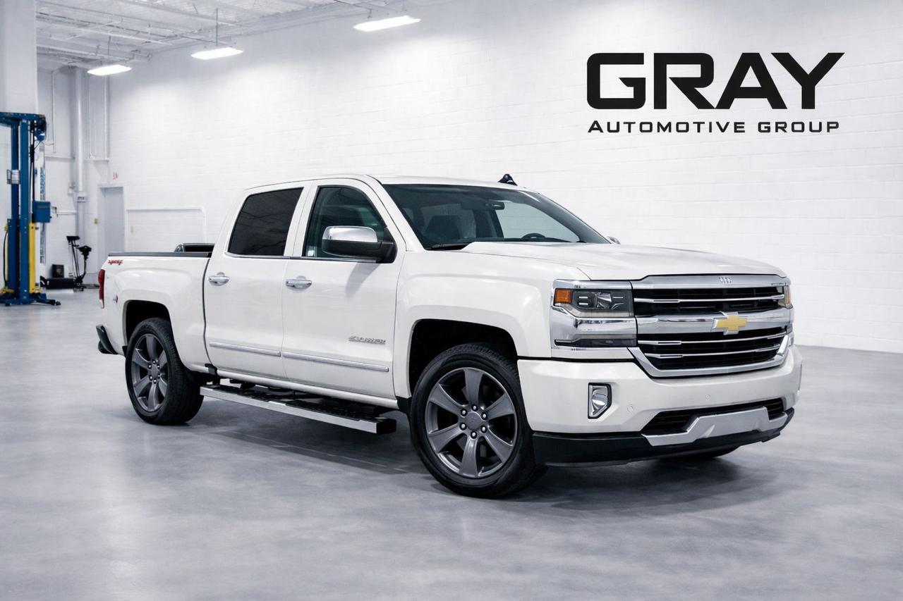2017 Chevrolet Silverado 1500 4WD Crew Cab 143.5" High Country Photo