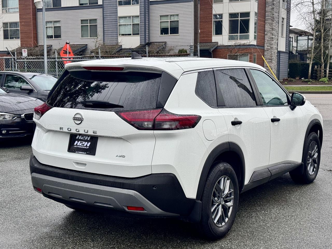 2022 Nissan Rogue FINANCING AVAILABLE Photo5