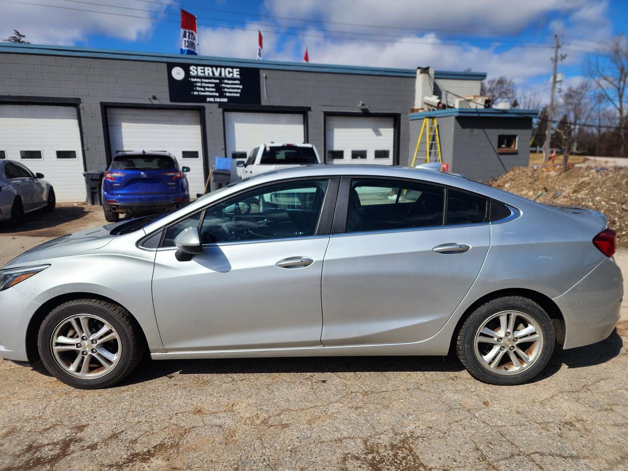 2018 Chevrolet Cruze LT l Clean Carfax | No Accidents | Remote Start | Photo