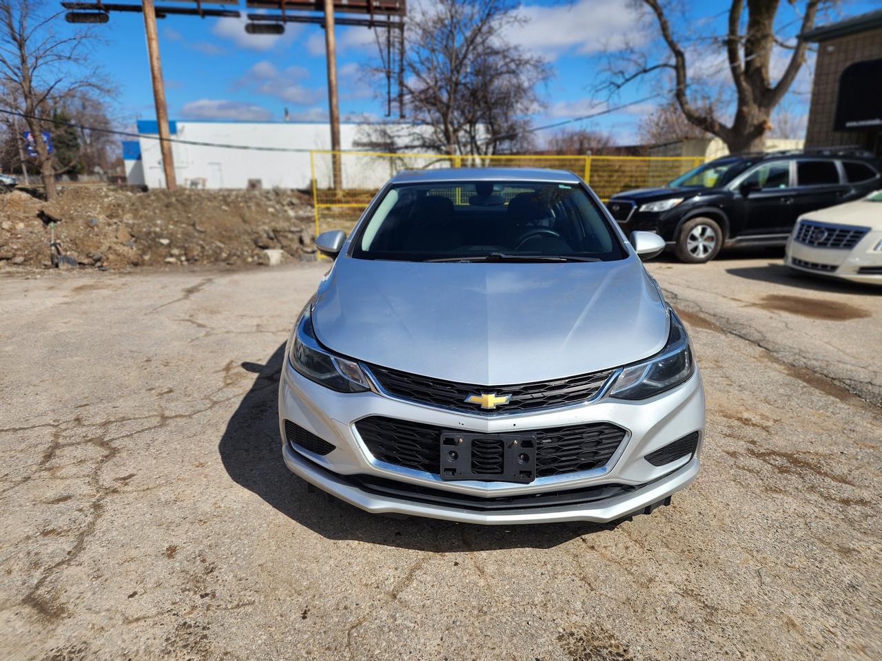 2018 Chevrolet Cruze LT l Clean Carfax | No Accidents | Remote Start | Photo
