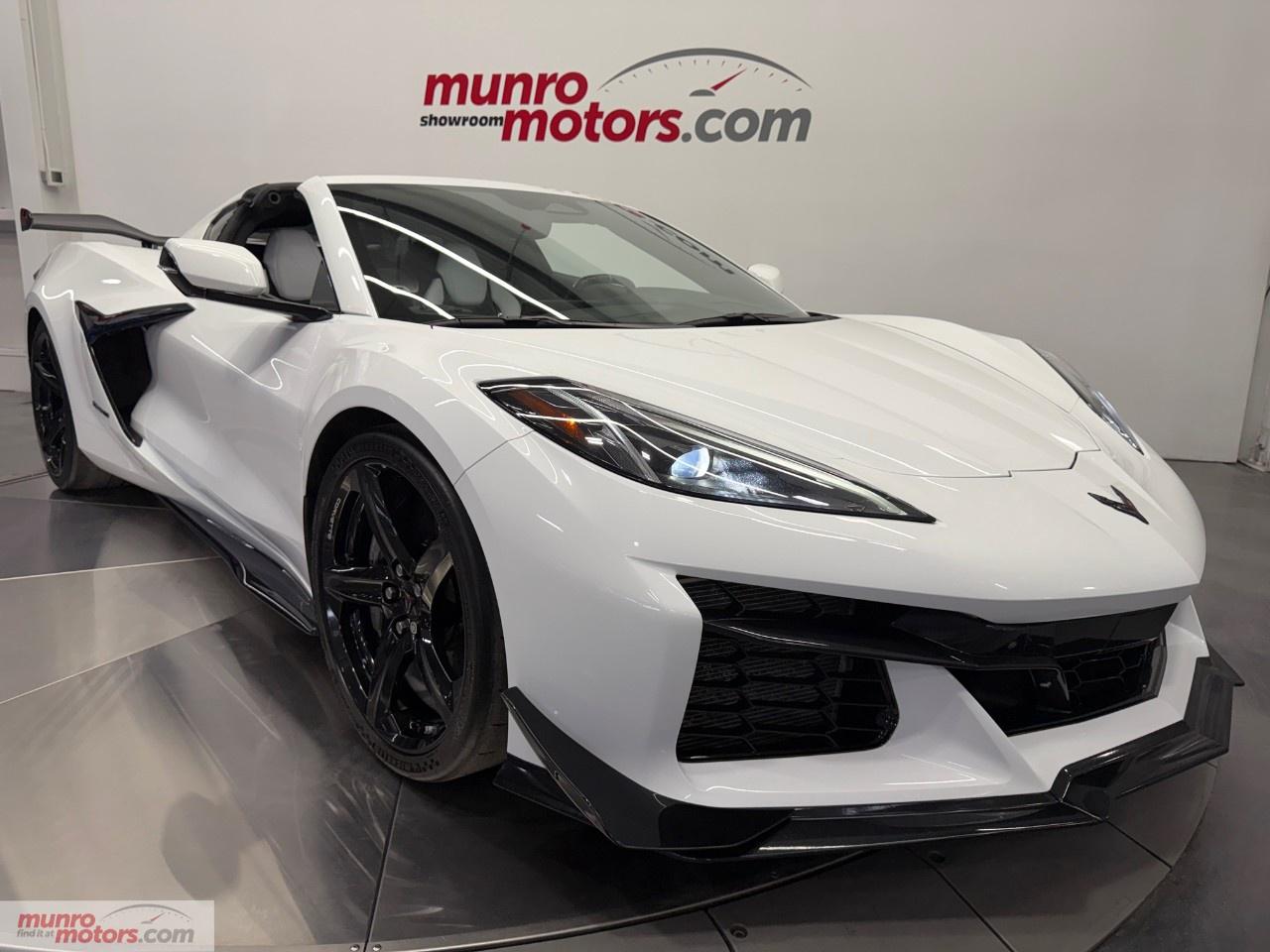 2025 Chevrolet Corvette Z06 Coupe 3LZ Photo0