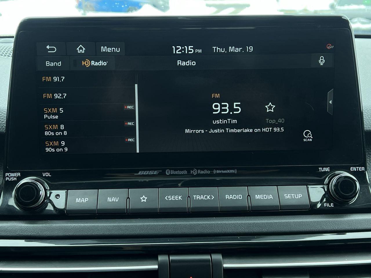 2021 Kia Seltos SX Turbo AWD, MOONROOF, HEATED LEATHER SEATS, SIRIUS XM, BACK UP CAM, NAV, HEATED STEERING WHEEL!! Photo