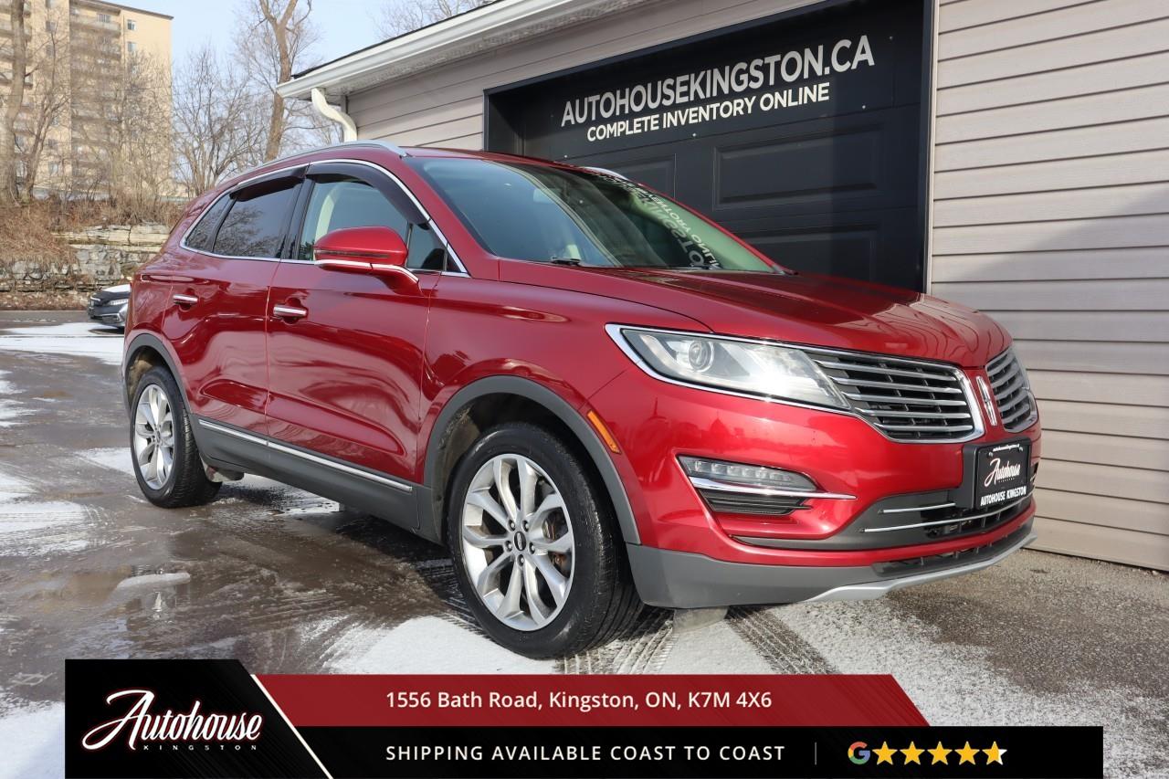 2017 Lincoln MKC Select PANORAMIC MOONROOF - NAVIGATION Photo