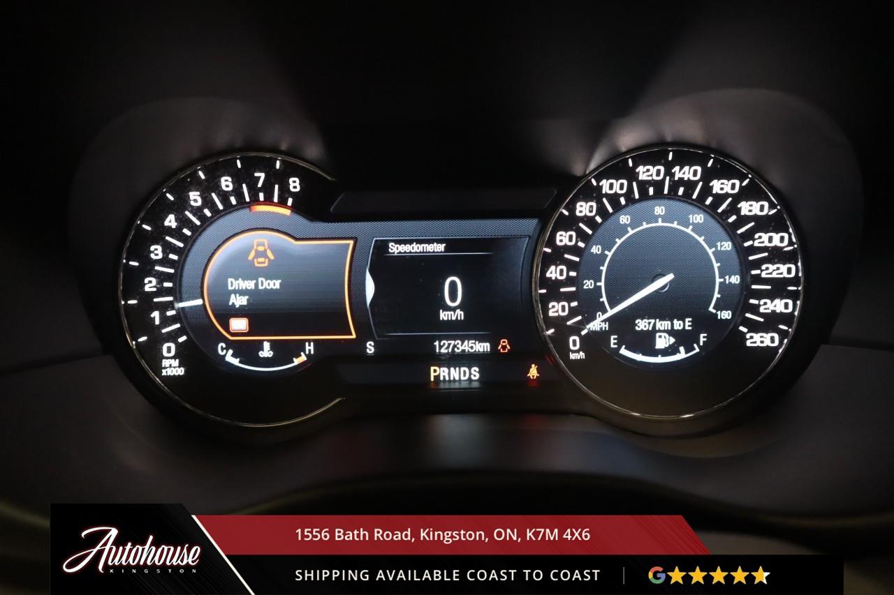 2017 Lincoln MKC Select PANORAMIC MOONROOF - NAVIGATION Photo