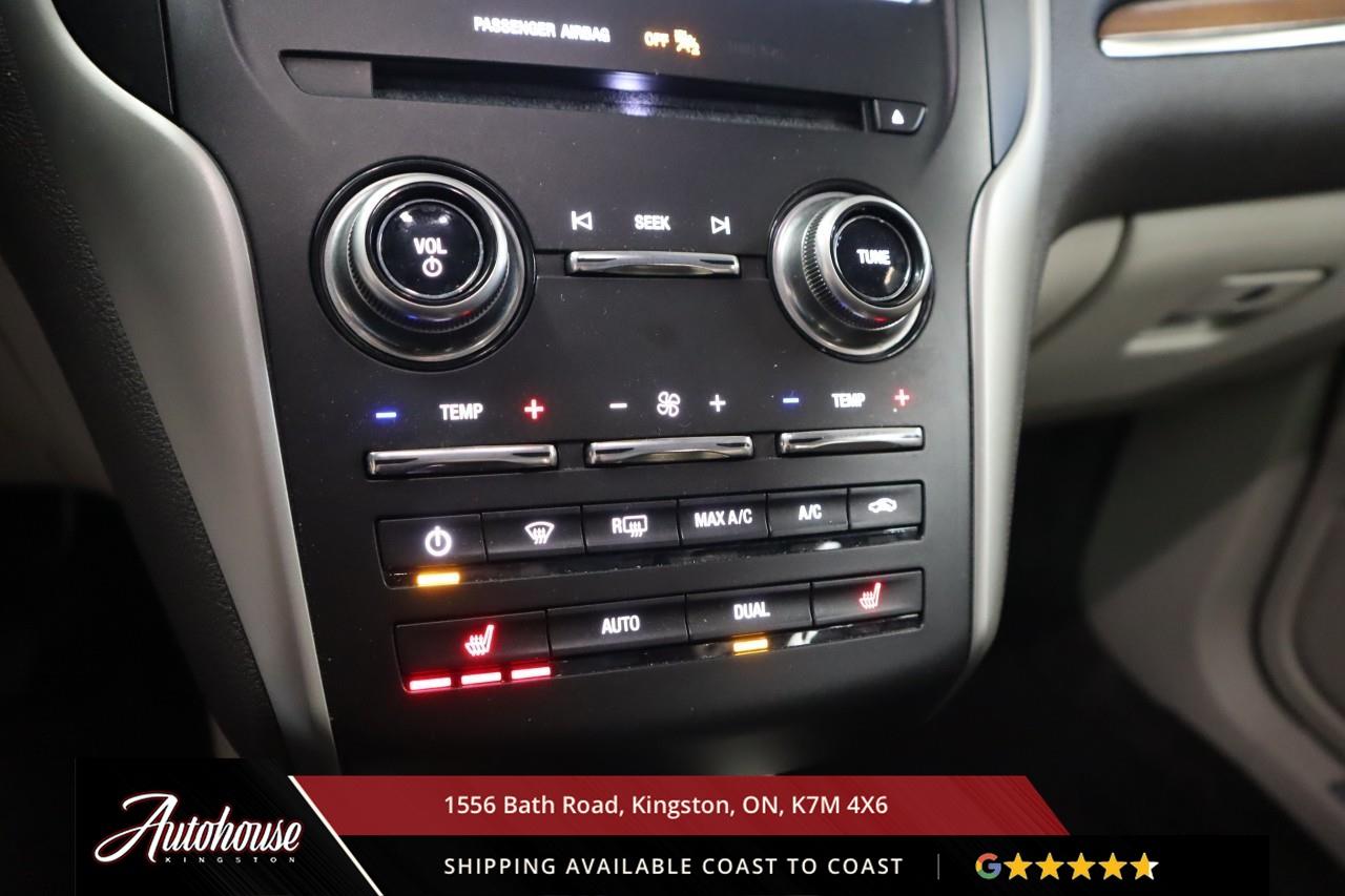2017 Lincoln MKC Select PANORAMIC MOONROOF - NAVIGATION Photo