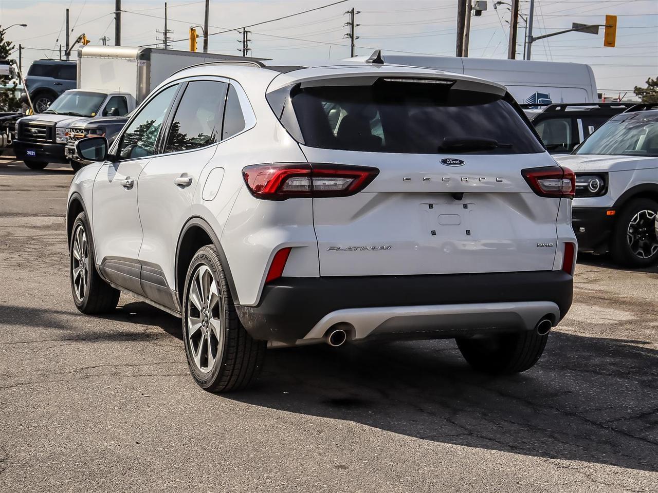 2025 Ford Escape Platinum | AWD | Premium Sound | Photo