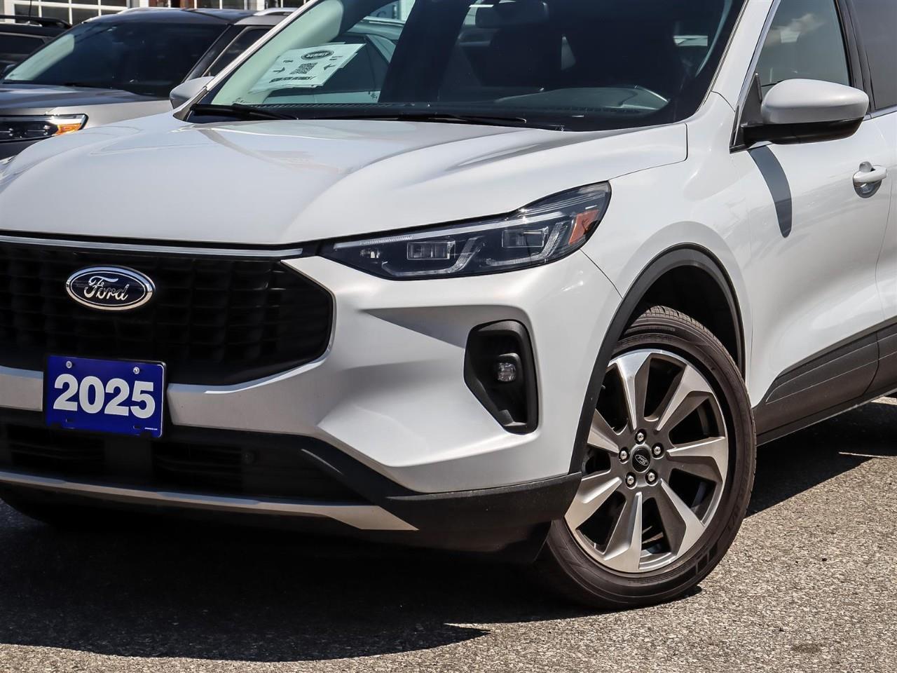 2025 Ford Escape Platinum | AWD | Premium Sound | Leather | Photo1