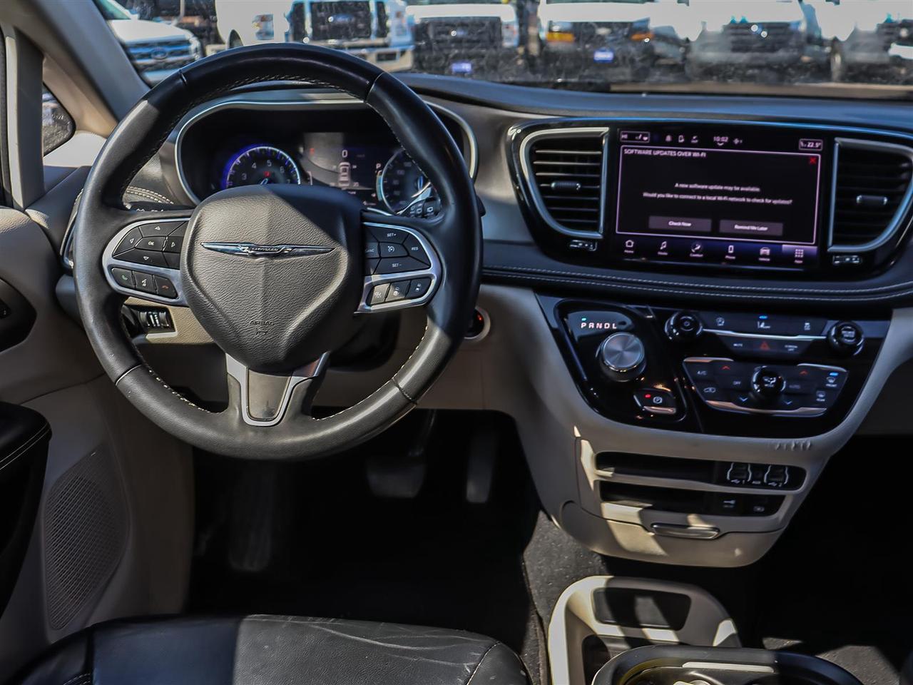 2022 Chrysler Pacifica Touring L | FINANCE IT FOR $117 PER WEEK + TAX | Photo