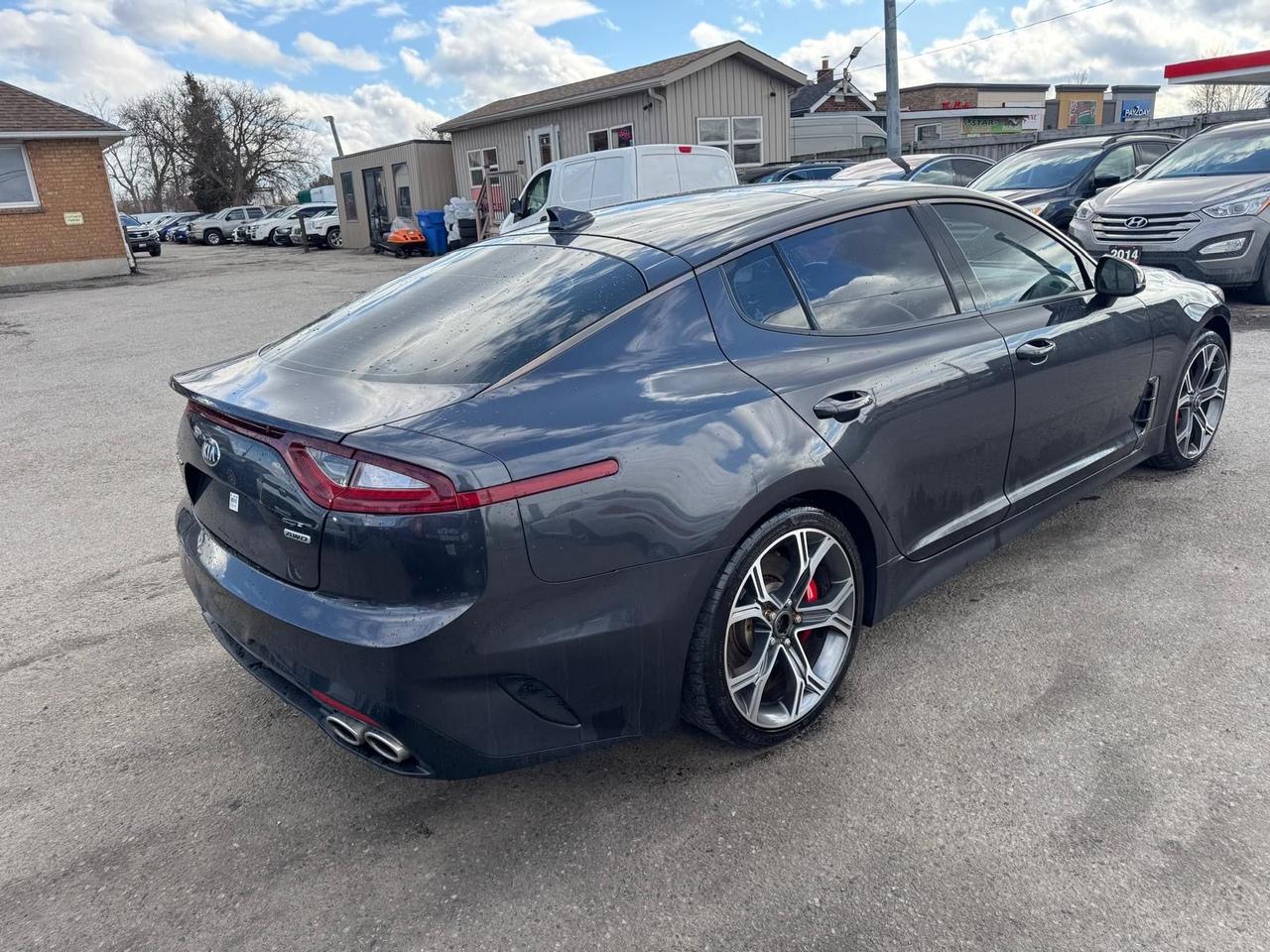 2018 Kia Stinger GT LIMITED, RED LEATHER, LOADED, AWD, CERTIFIED Photo