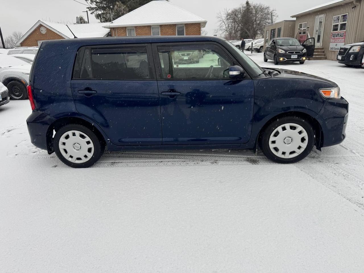 2015 Scion xB HATCH, ONLY 95KMS, AUTO, RELIABLE, CERTIFIED Photo