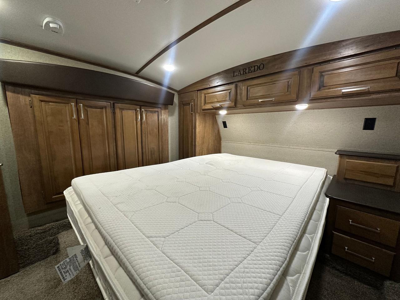 2019 Keystone RV Laredo 290SRL 