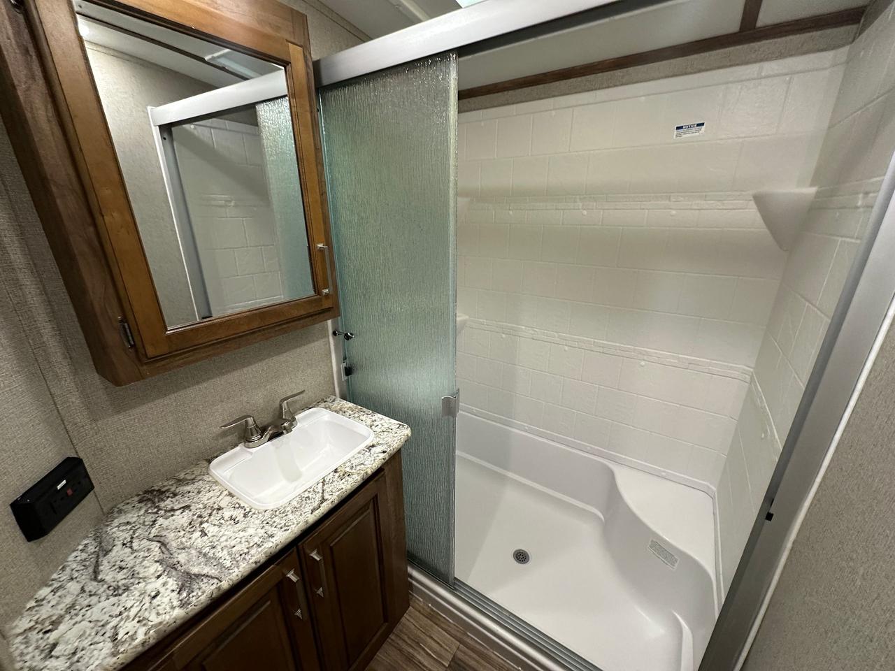 2019 Keystone RV Laredo 290SRL 