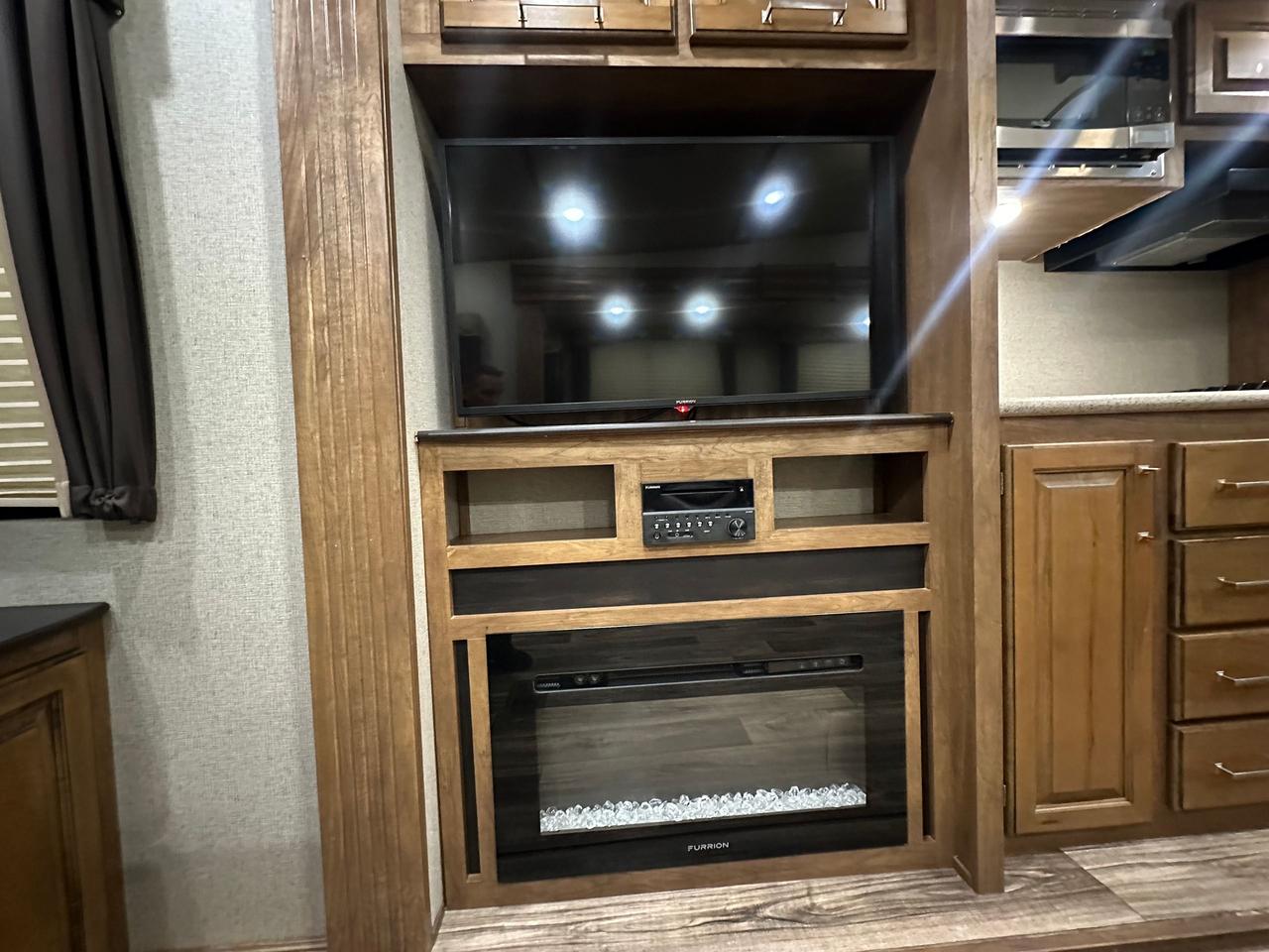 2019 Keystone RV Laredo 290SRL 