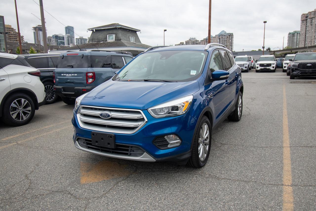 2017 Ford Escape Titanium Photo0